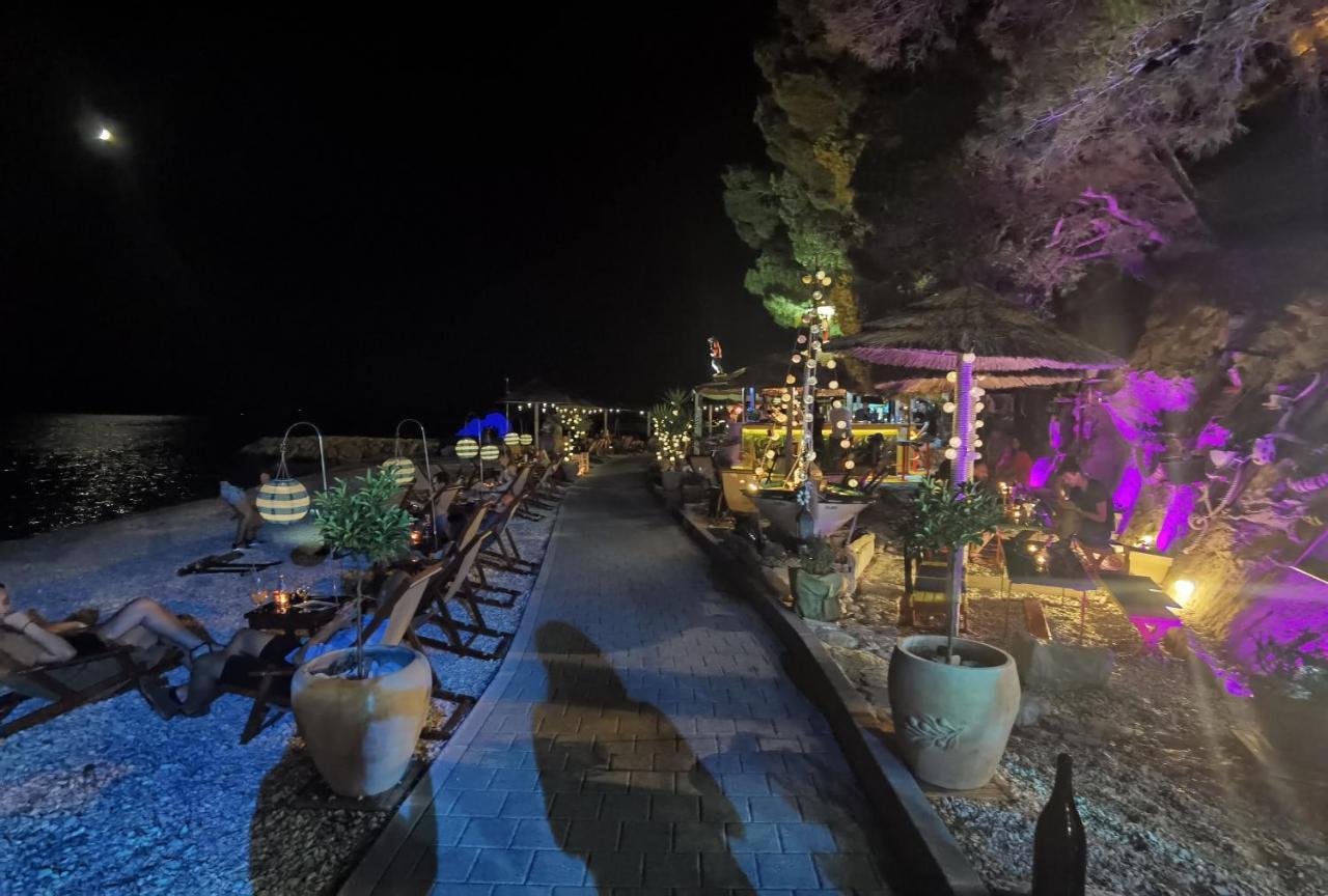 Villa Maric Baška Voda Buitenkant foto